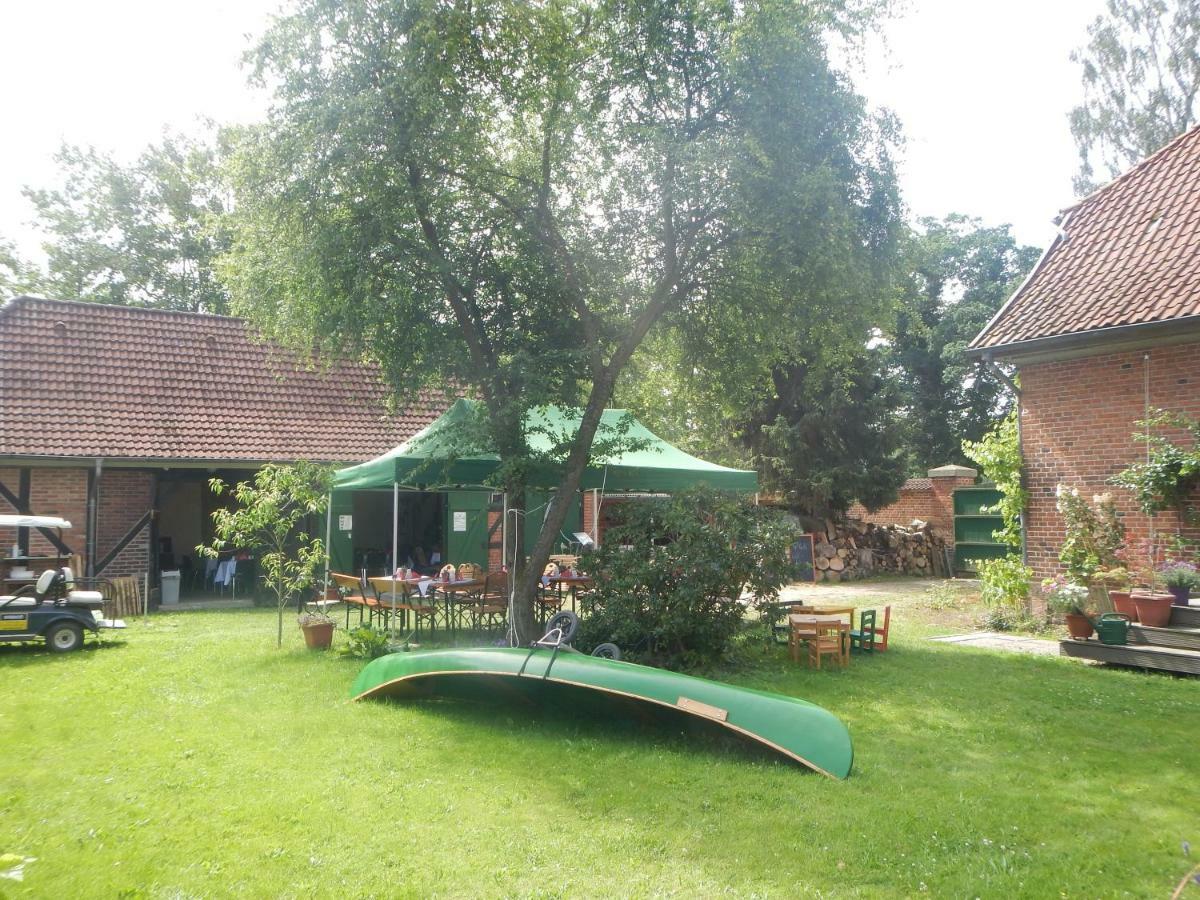 4 Sterne Wohnen "Zum Alten Forsthof" Am Schlosspark, App 1 "Smuck Und Groot" Eutin Buitenkant foto